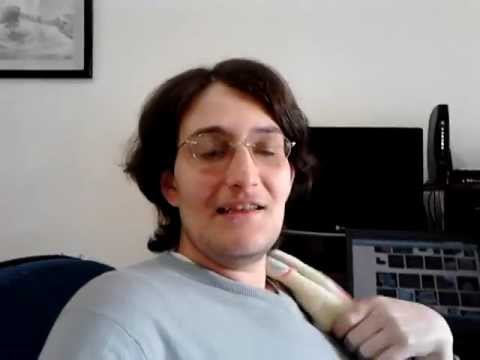 A Glorious Dawn – Dia do orgulho nerd e dia da toalha